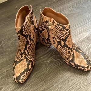 Franco Sarto snakeskin boots w 3” chunk heels.  Stylish, beautiful & sexy.